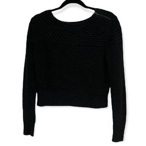 Banana Republic Chunky Knit Crew Neck Sweater Zip Shoulder Black Medium EUC